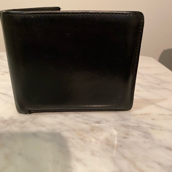Gucci Wallet - Picture 10 of 16